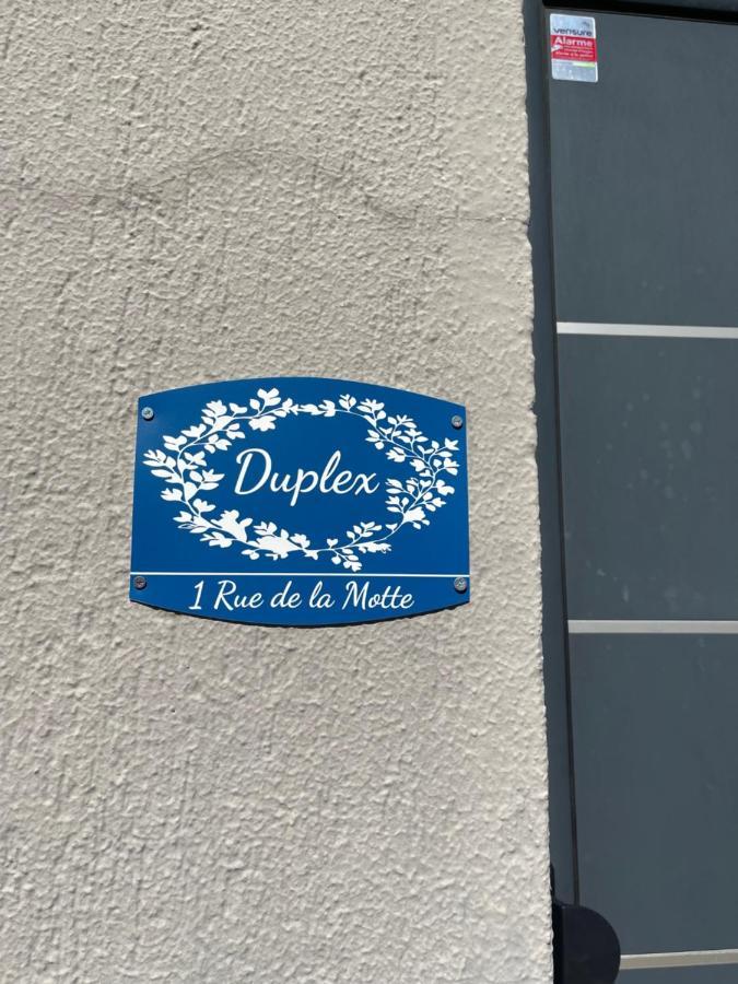 Duplex Apartment Beaumont-sur-Sarthe ภายนอก รูปภาพ