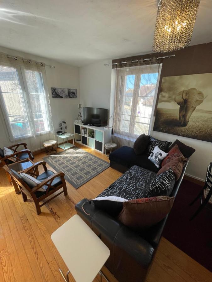 Duplex Apartment Beaumont-sur-Sarthe ภายนอก รูปภาพ