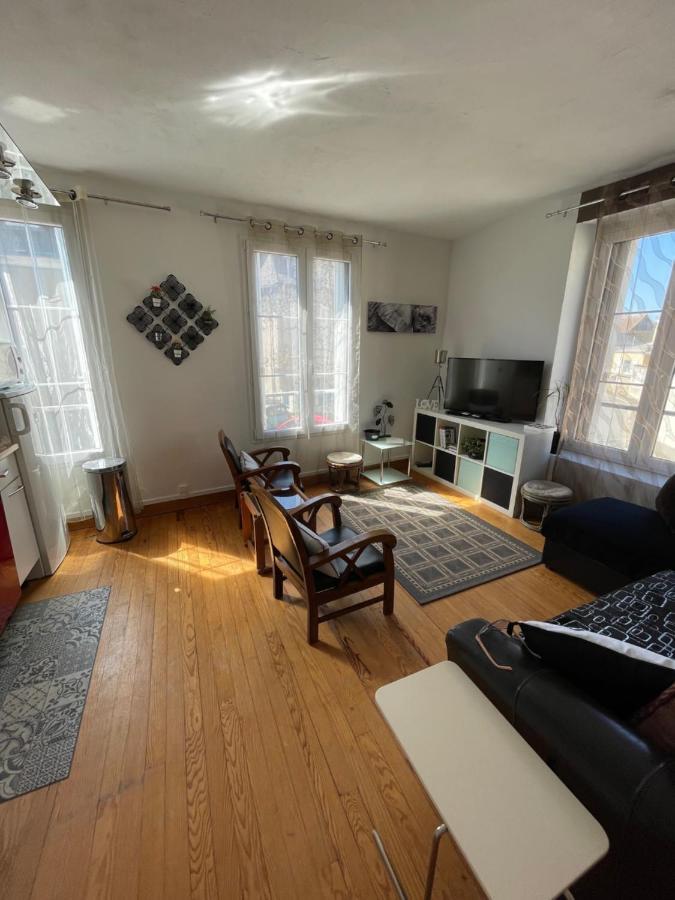 Duplex Apartment Beaumont-sur-Sarthe ภายนอก รูปภาพ