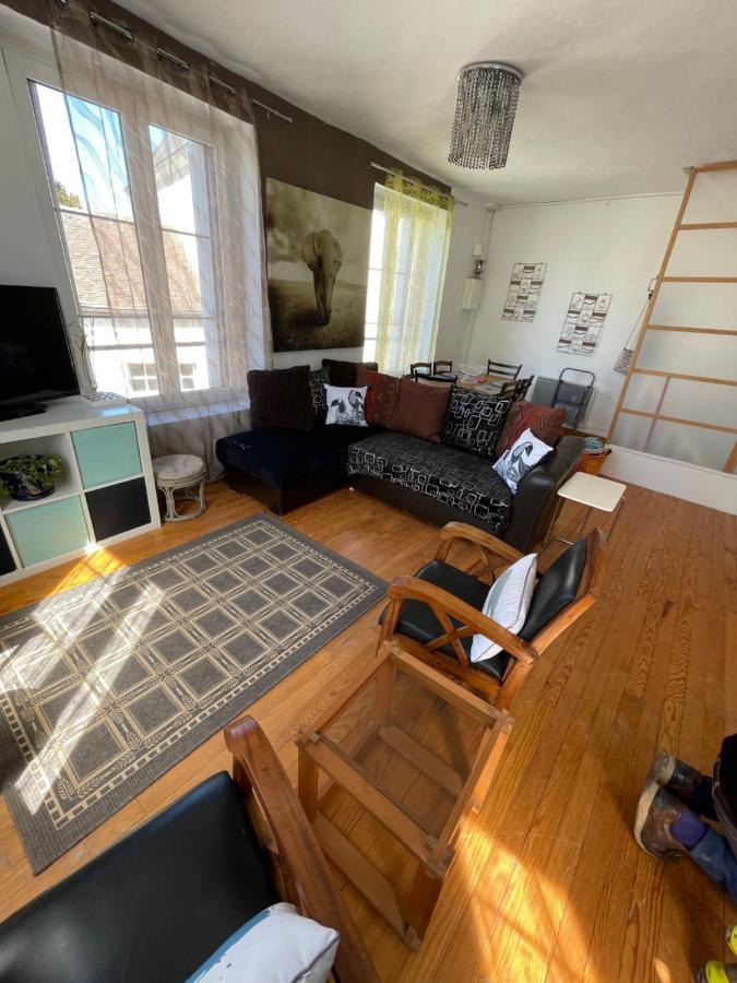Duplex Apartment Beaumont-sur-Sarthe ภายนอก รูปภาพ